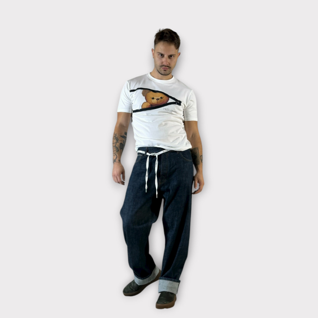 IMG 9660 Takeshy Kurosawa T- Shirt Teddy Cucu Off White