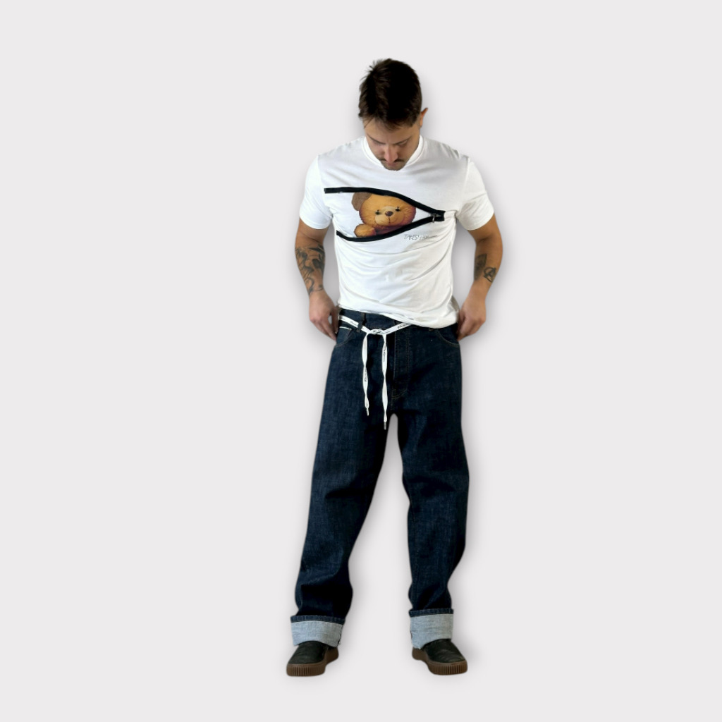 IMG 9665 Takeshy Kurosawa T- Shirt Teddy Cucu Off White