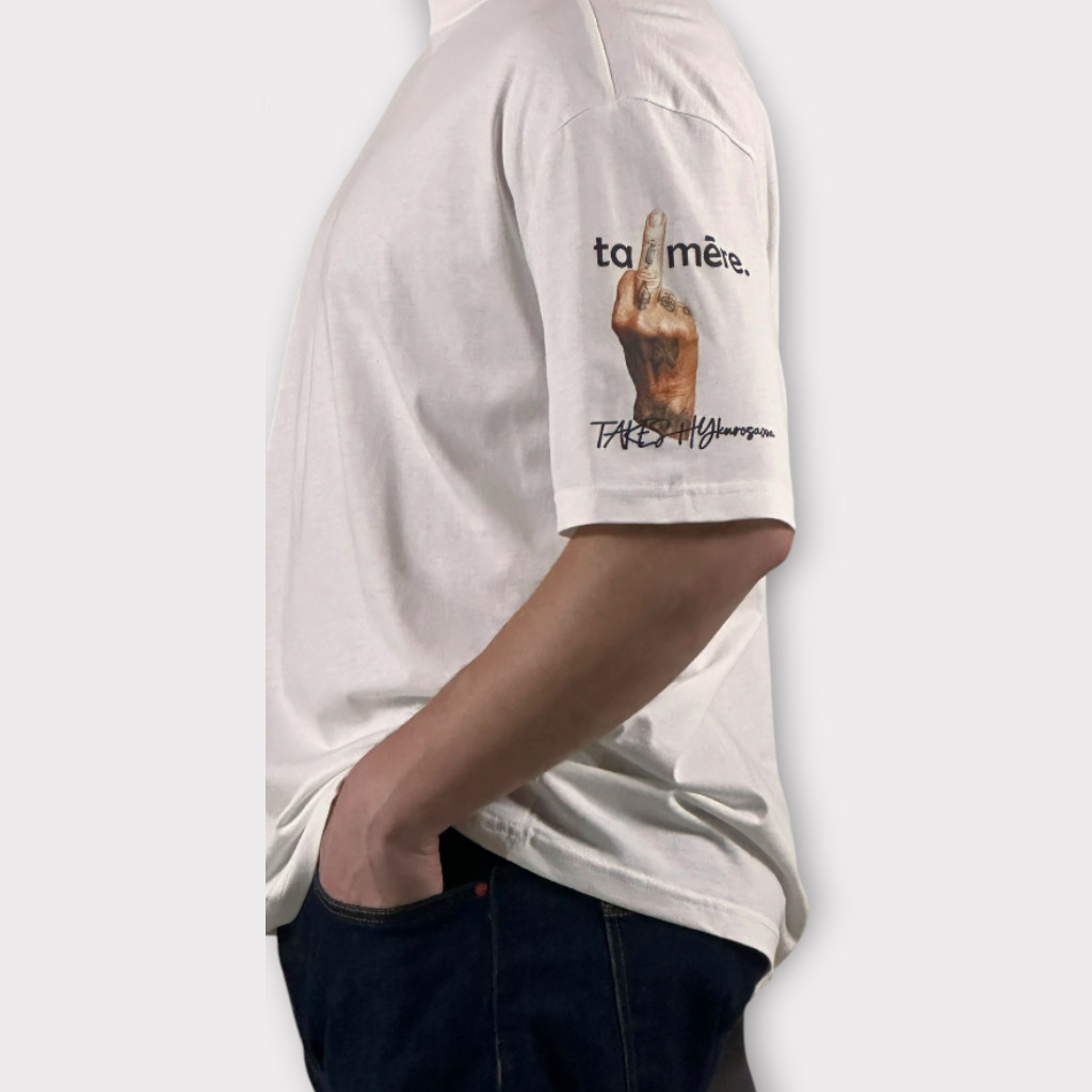 Takeshy Kurosawa T-shirt Ta Mere Doigt Off White