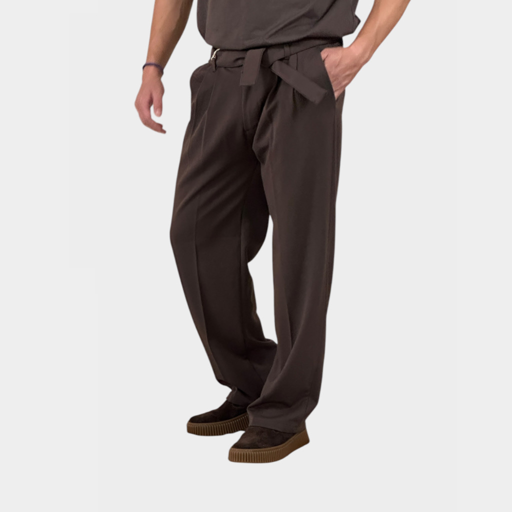 IMG 4690 Παντελόνι Relaxed Fit Με Πιέτες Και Ζώνη Cacao